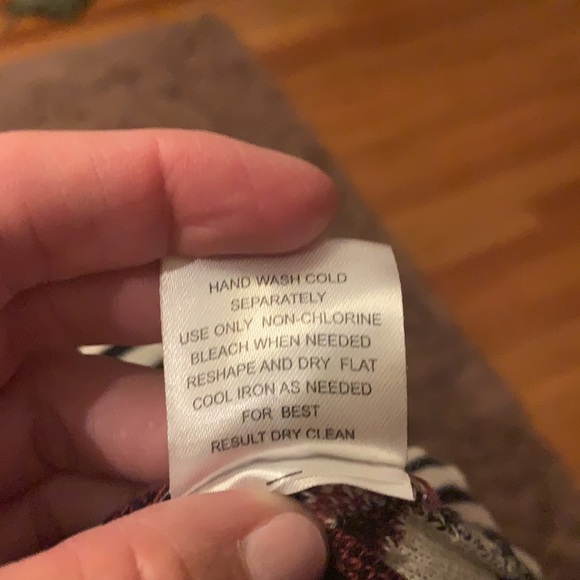 Pink Republic Cardigan Boho Print size Medium - Picture 8 of 8